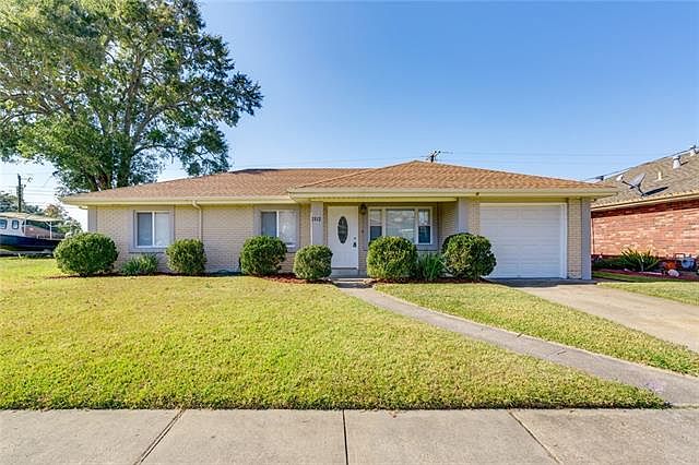 2512 Veronica Dr, Chalmette, LA 70043 | Zillow