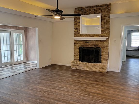 3rd image of 508 Birch Ln #2