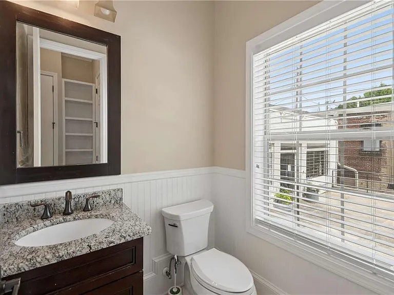 374 Clifton Rd NE — Photo 16