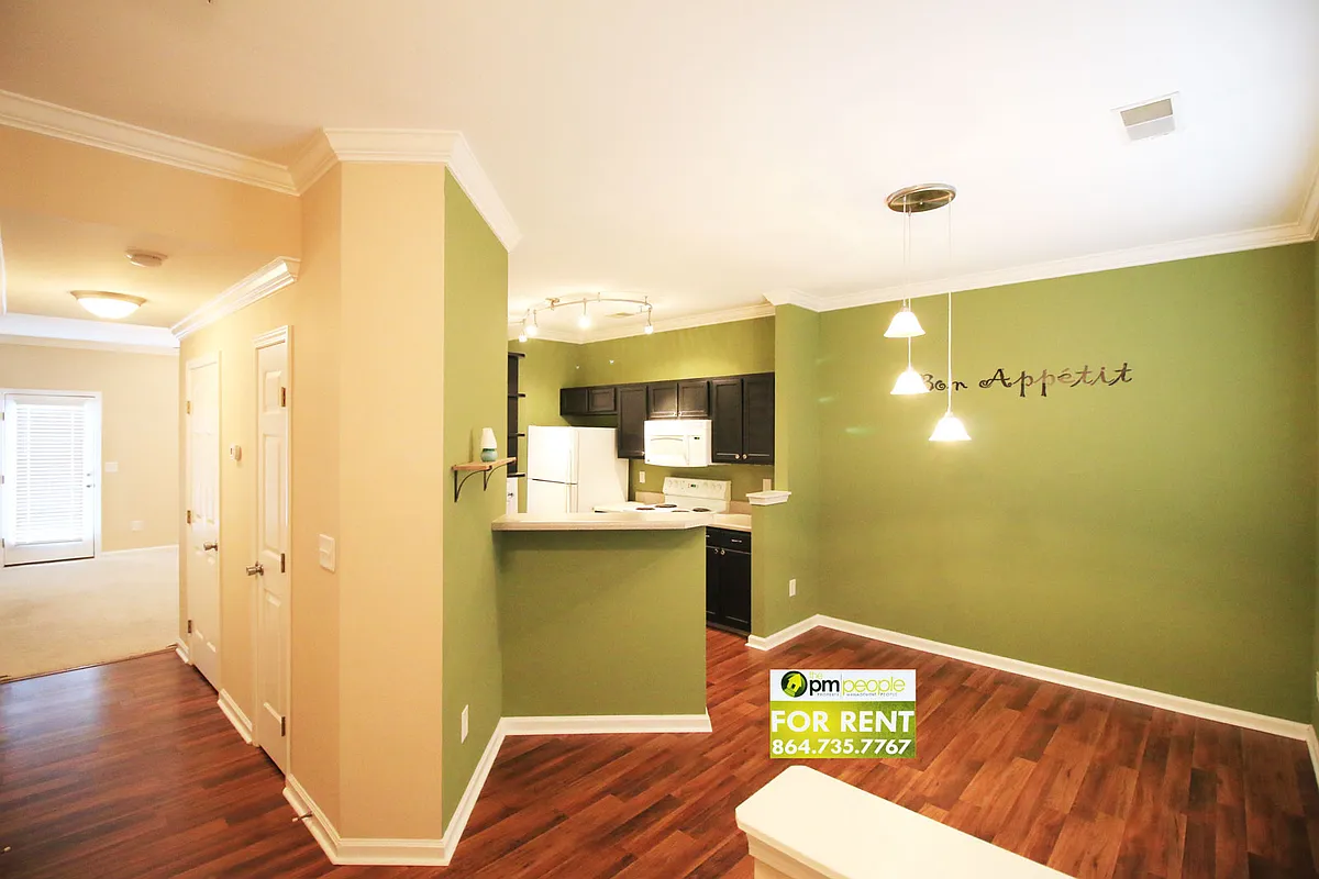 Building Photo - 153 Spring Crossing Cir