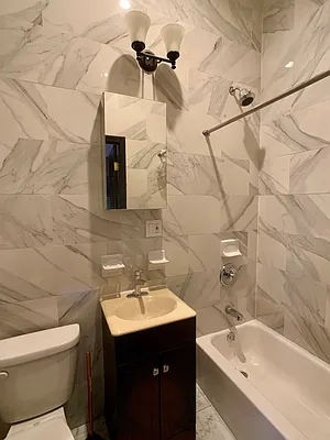 Rented by Highline Residential | media 6