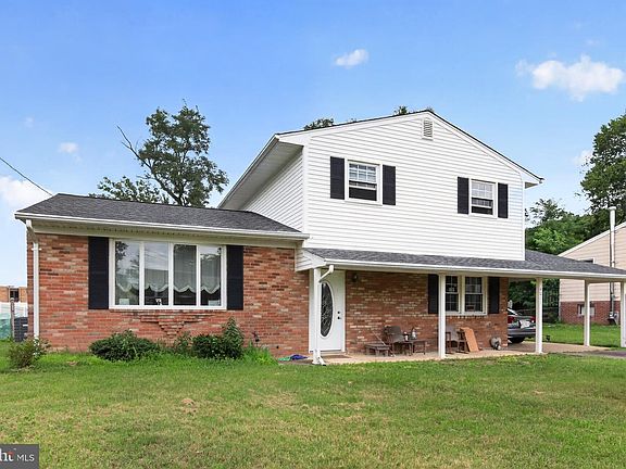 2nd image of 4021 Dominion Dr
