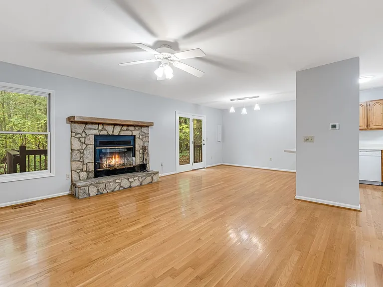 103 Parkway Vista Dr — Photo 7