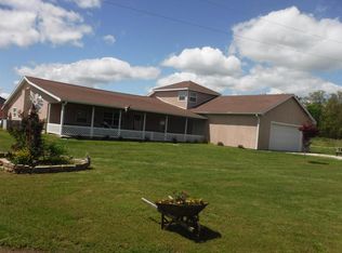 245 W Sarratt Rd, Goodman, MO 64843