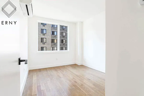 Rented by ERNY LLC | media 52