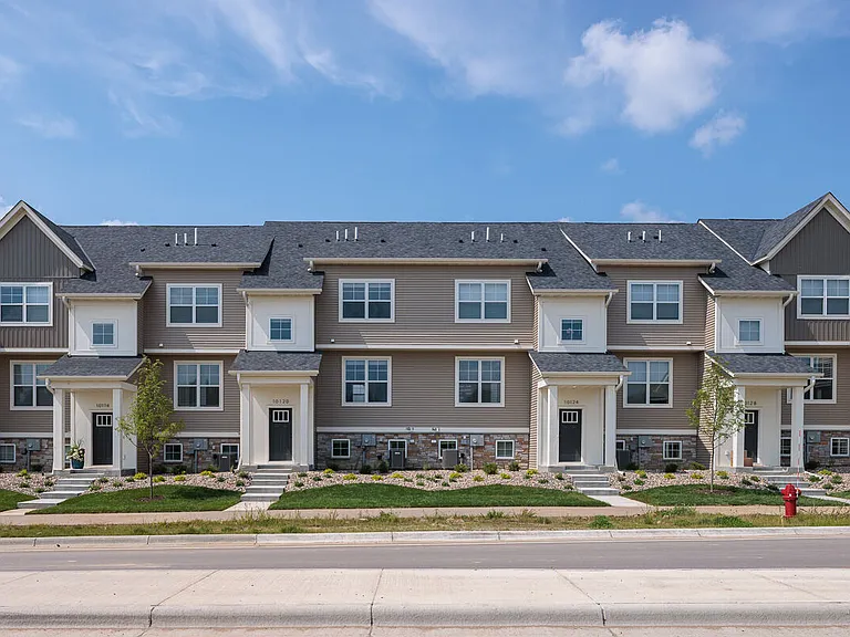 Olive Lane Townhomes — Photo 30