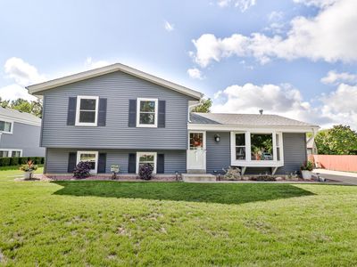 1604 Haymarket ROAD, Waukesha, WI, 53189