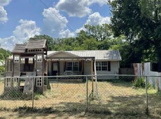 407 Bradford St, Arp, TX 75750