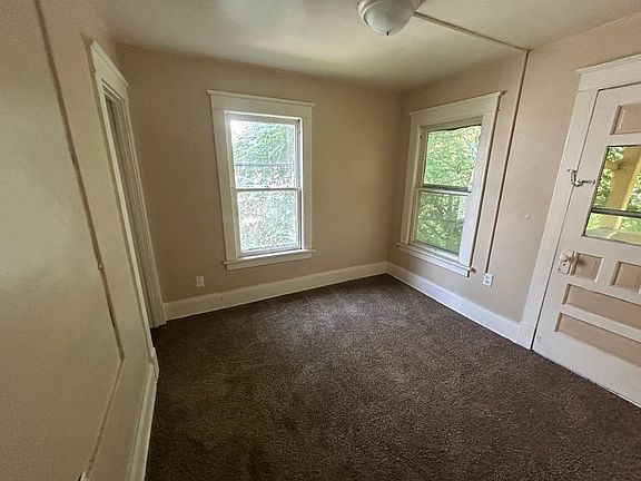 4th image of 33 N Brockway Ave #35