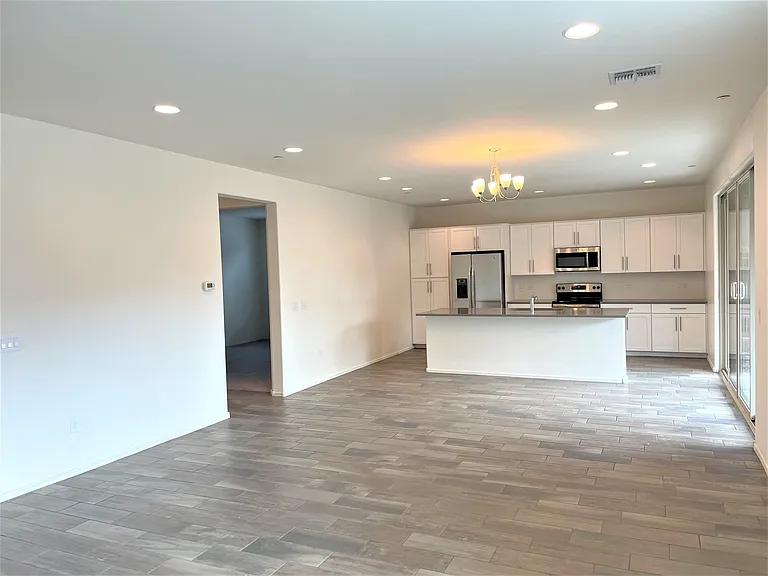 9450 N Andrina Dr — Photo 13