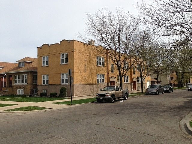 1st image of 2735 N Leclaire Ave #2
