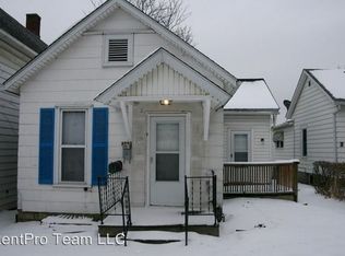 2723 8th Ave, Rock Island, IL 61201