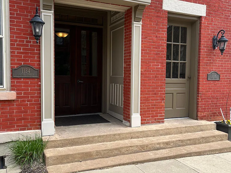 1134 Locust St #B2 — Photo 2