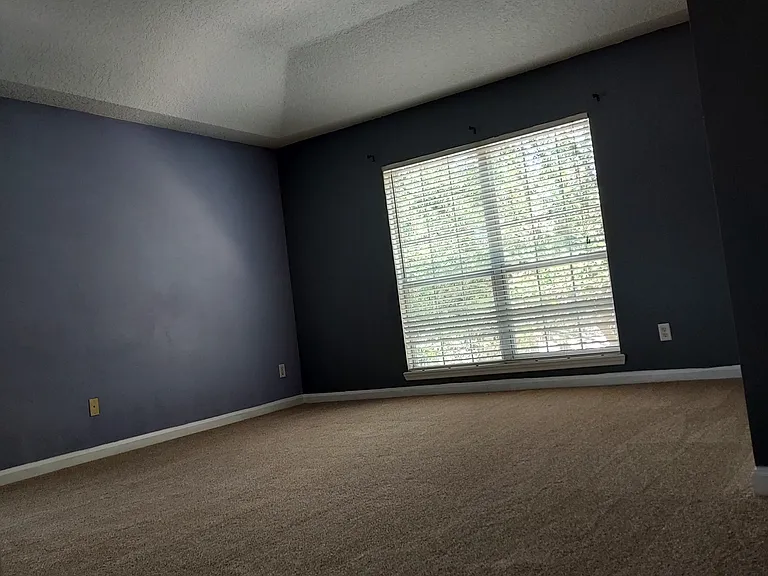 532 Hopewell Dr — Photo 7