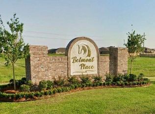 214 Independence Dr, Houma, LA 70360