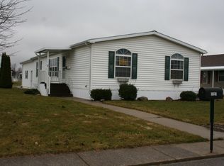 3223 Country View Rd, Kalamazoo, MI 49004