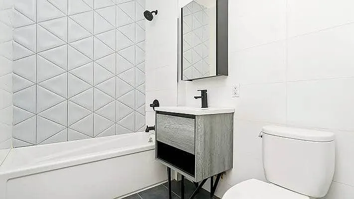 83 Stanhope St #4B — Photo 12
