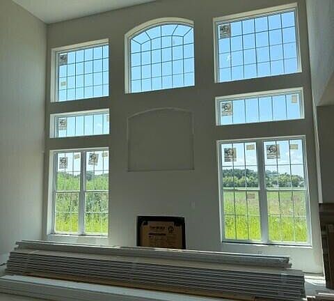 5th image of 611 Talbots Woods DRIVE