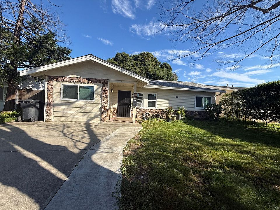 1st image of 430 Bell Ave