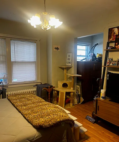 418-420 Morgan Ave S #1 — Photo 11