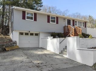 179 N Main St, Salem, NH 03079
