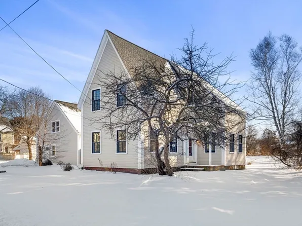 201 Main St, Rowley, MA 01969
