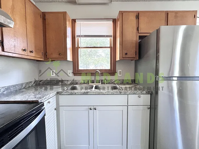 728 Bitternut Dr — Photo 12
