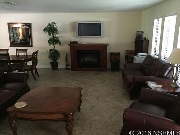 3rd image of 530 Club House Blvd
