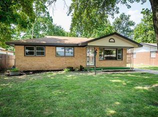 911 Alexander Dr, Haysville, KS 67060