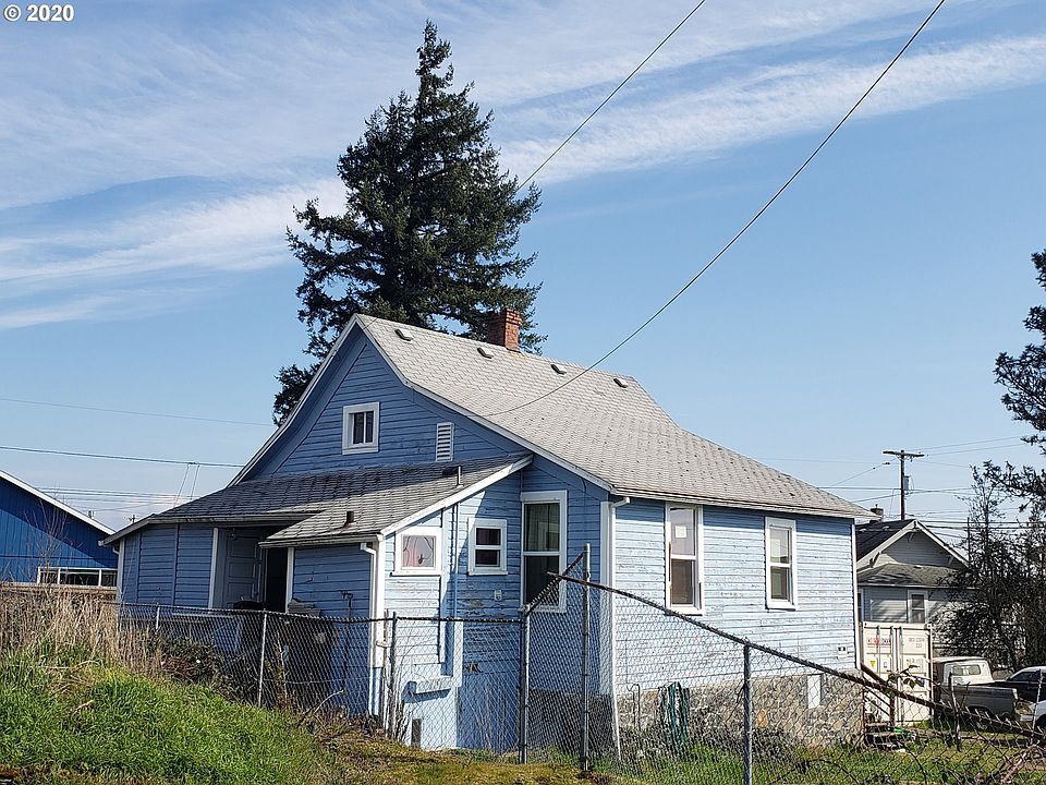 2nd image of 215 N 14th St