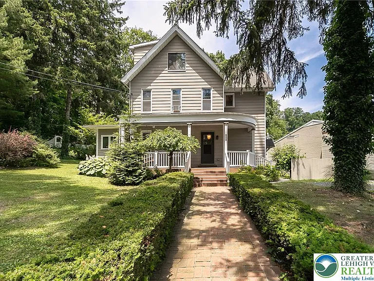 608 N Delaware Dr — Photo 1