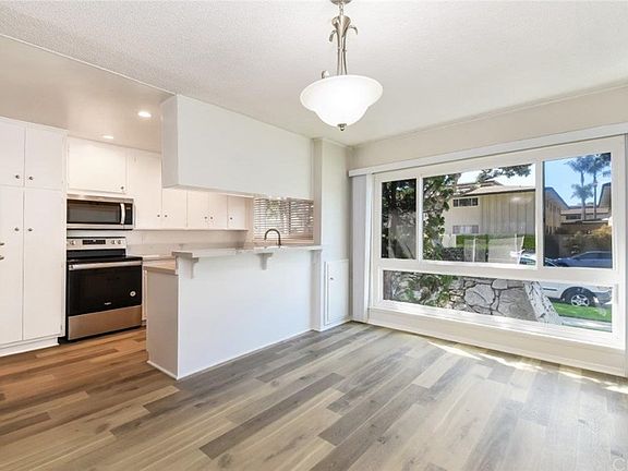 3rd image of 3030 Merrill Dr APT 1