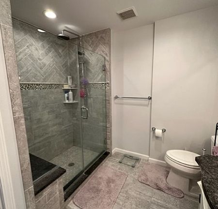 4th image of 93 Lakeview Ct