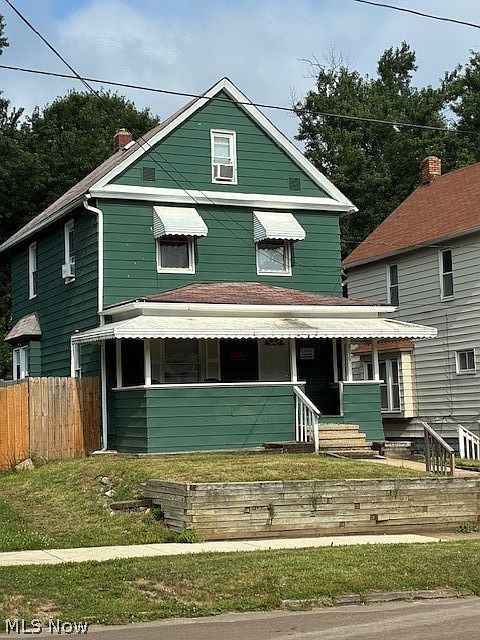 1st image of 796 Kling St