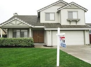 468 W Boesch Dr, Ripon, CA 95366