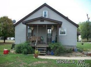 6223 Church Rd, Centreville, IL 62207