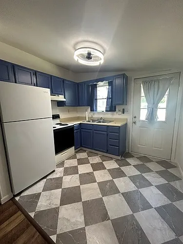 218 Buchanan Ave Photo 1