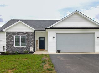 15 Derby Ln, Lexington, VA 24450