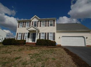 6007 Wickenden St, Fredericksburg, VA 22407