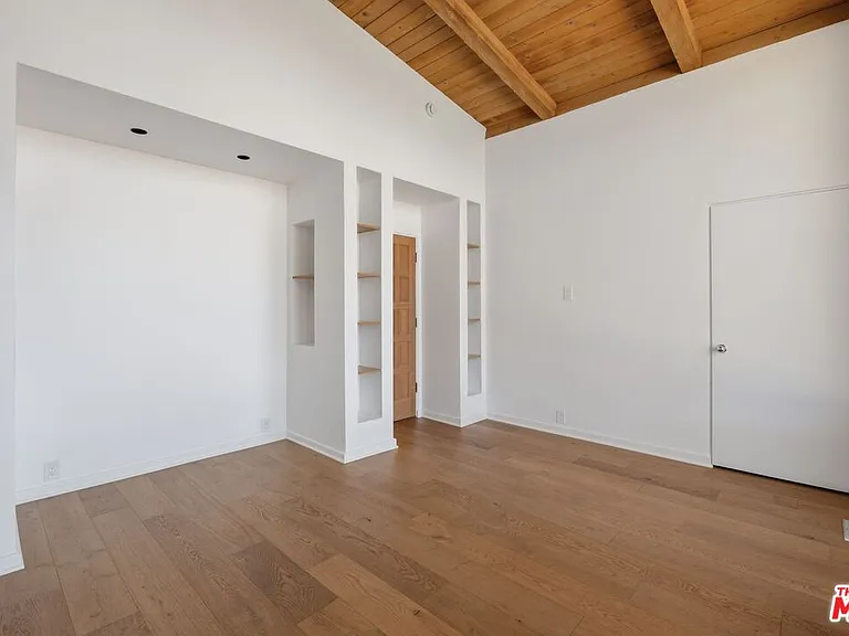 3909 Sierks Way — Photo 11