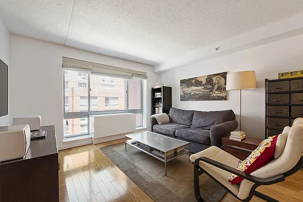 Rented by Nest Seekers International | media 10