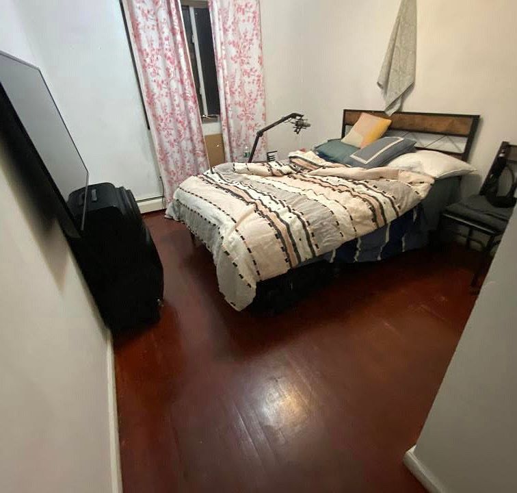 2nd image of 5215 Van Loon St APT 4