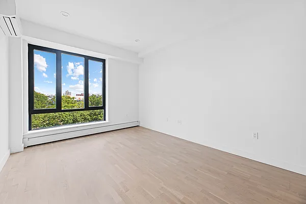 Rented by Living New York | media 36