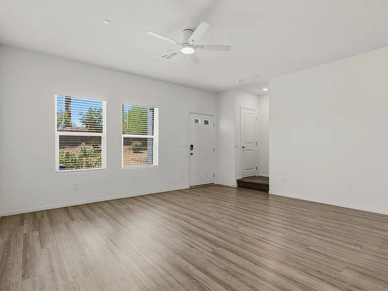 #GuardianRealty 503 Blue Ridge Cove Henderson Townhouse Rental living room _08062026