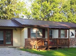 594 Amos Ridge Rd, Frenchburg, KY 40322