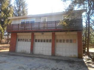 22 Beechwood Cir, Wappingers Falls, NY 12590