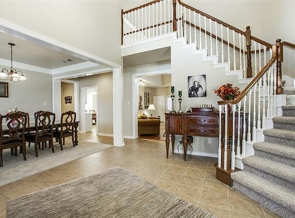 2nd image of 8032 Cavalier Dr