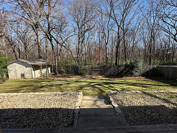 3rd image of 8109 Settlement Dr