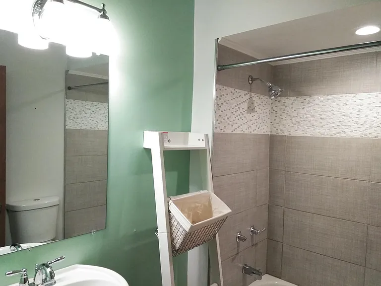 808 W Schley St — Photo 20