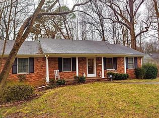 2190 Whitney Rd, Winston Salem, NC 27106